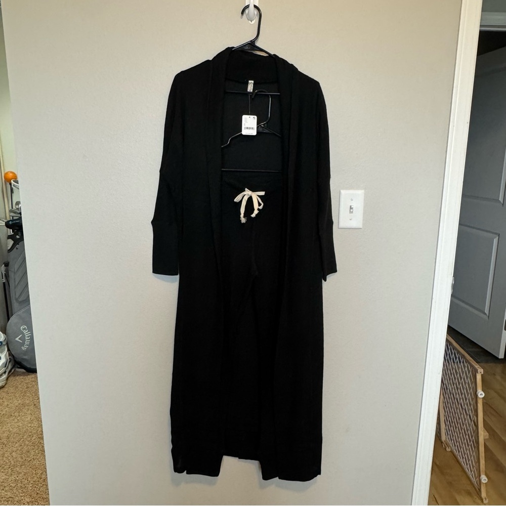 Intimately Free People Black “And Chill” Duster And Pants Set NWT Size Small